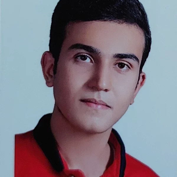 طاها تمسکی