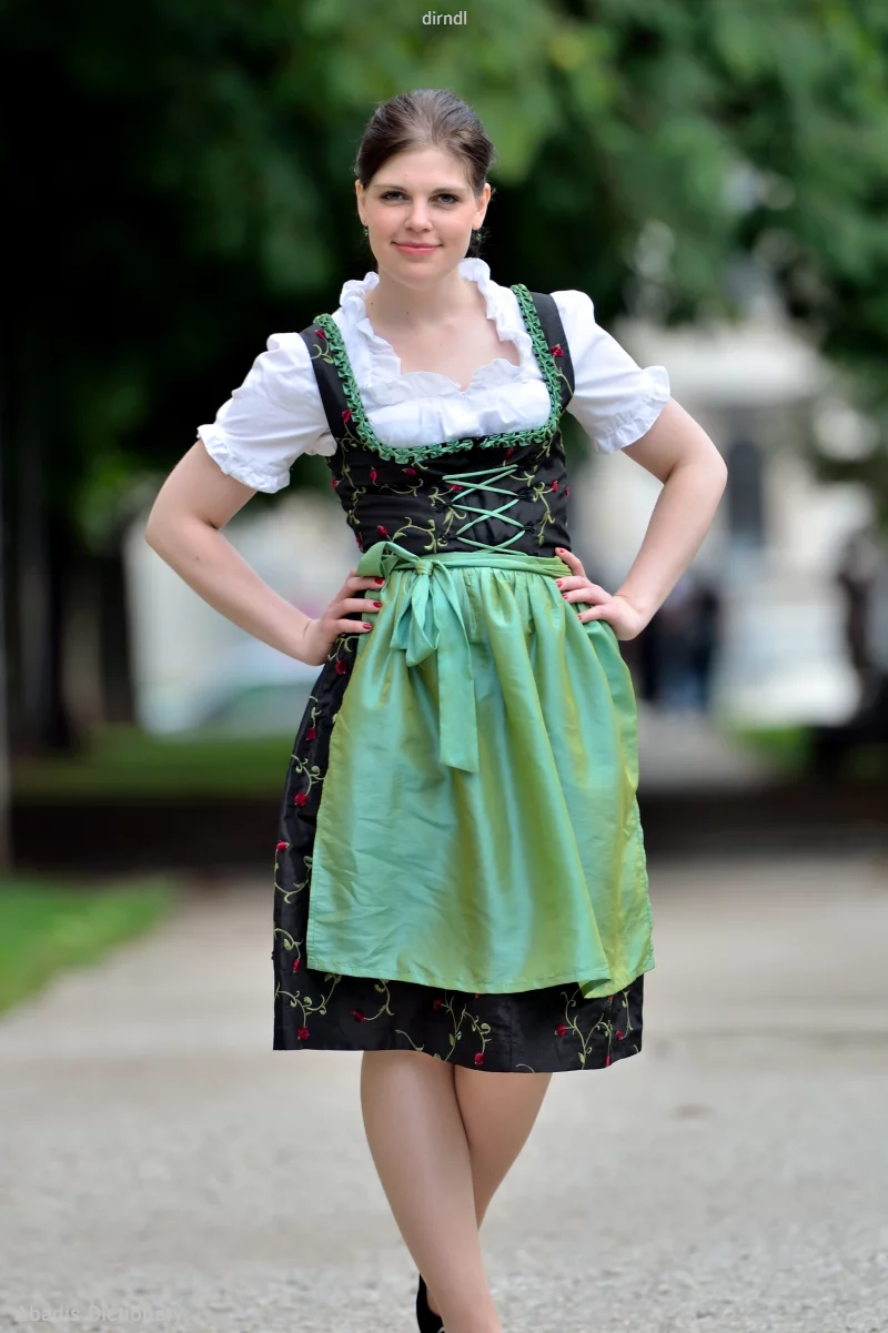 dirndl