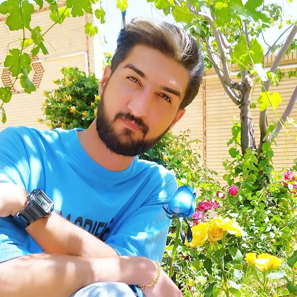 mohamad t (‫آقامحمدم‌دیگه‬‎)