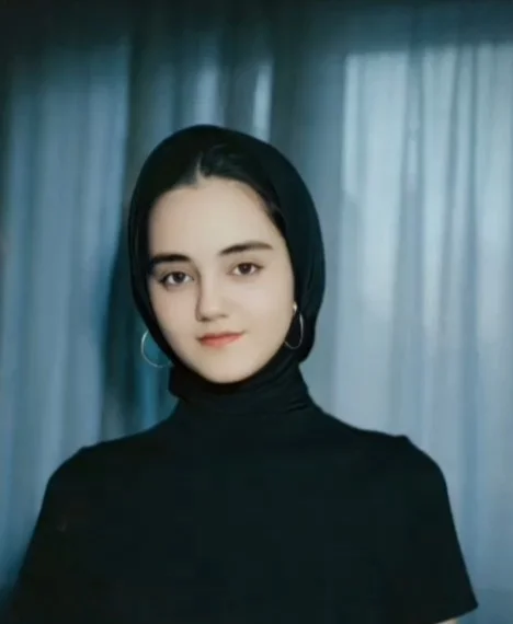 شیدا هاشم سلگی