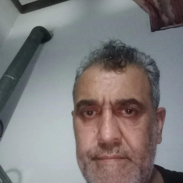 عباس Hi