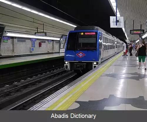 عکس خط ۹ متروی مادرید