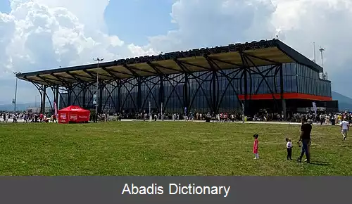 عکس فرودگاه بین المللی براشوف گیمبه