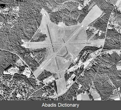 عکس فرودگاه محلی لوکانتری