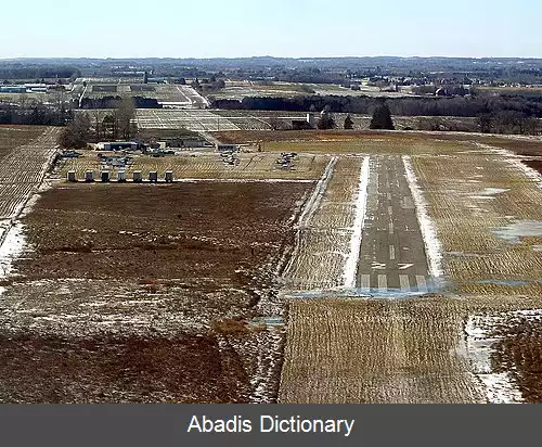 عکس فرودگاه مارکهام