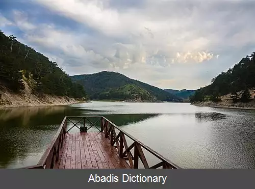 عکس پارک طبیعی دریاچه سنت