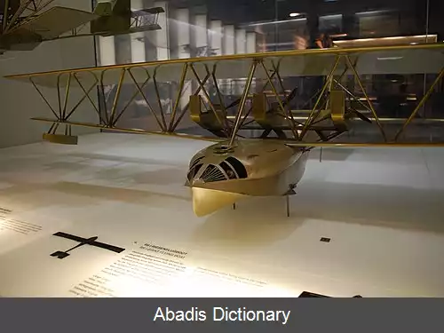 عکس زپلین لیندائو آر اس ۱