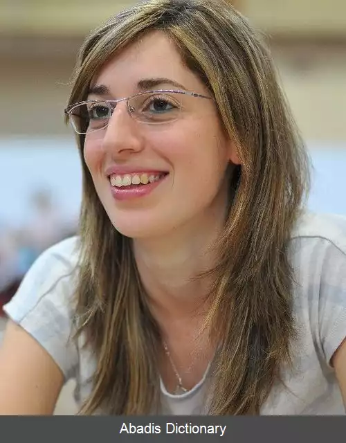 عکس کارولینا لوجان