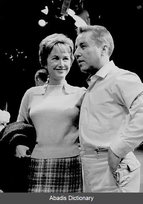 عکس فیلیس آوری