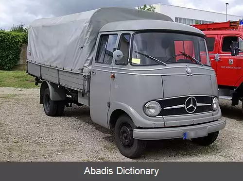 عکس فهرست خودروهای مرسدس بنز