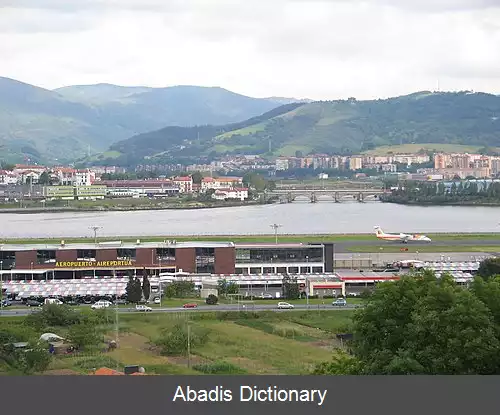 عکس فرودگاه سان سباستین