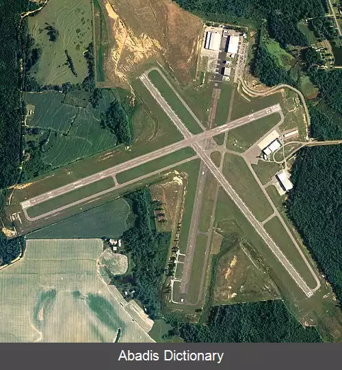 عکس فرودگاه شهری تروی