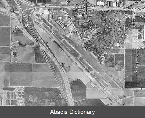 عکس فرودگاه شهری ویزالیا