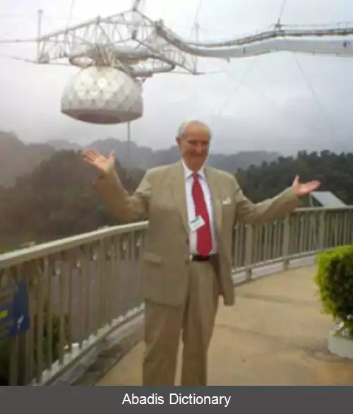 عکس ویلیام ئی• گوردون