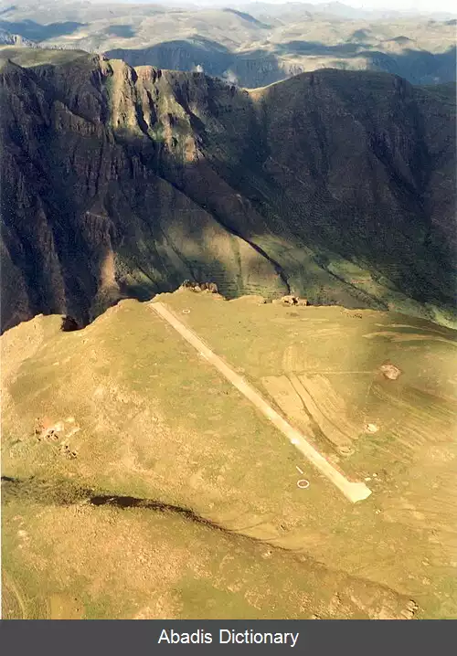 عکس فرودگاه صحرایی ماتکان