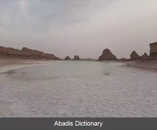 عکس دریاچه جوان شهداد