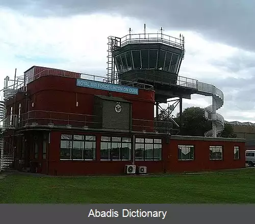 عکس فرودگاه نیروی هوایی سلطنتی لینتون آن اوز