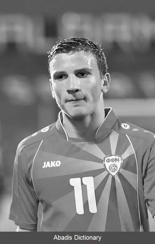 عکس میلان ریستوفسکی