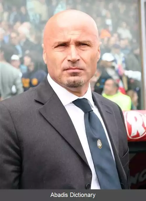 عکس استفانو کولانتوئونو