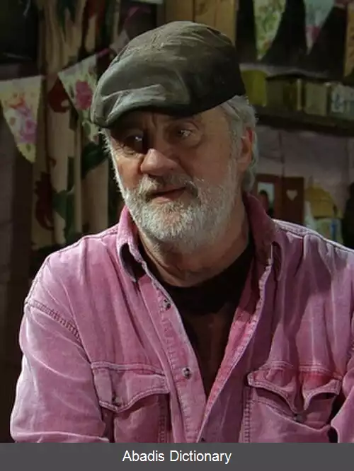 عکس استیو هالیول