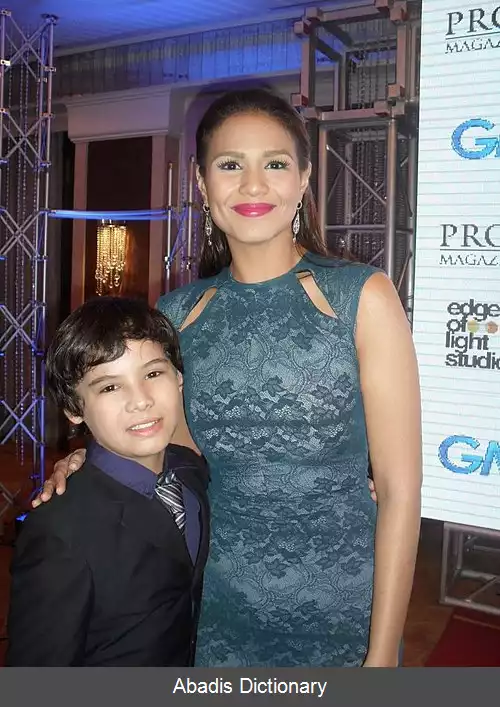 عکس ایزا کالزادو