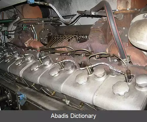 عکس موتور وی۱۶