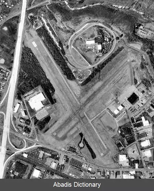 عکس فرودگاه شهری الن تاون کوین سیتی