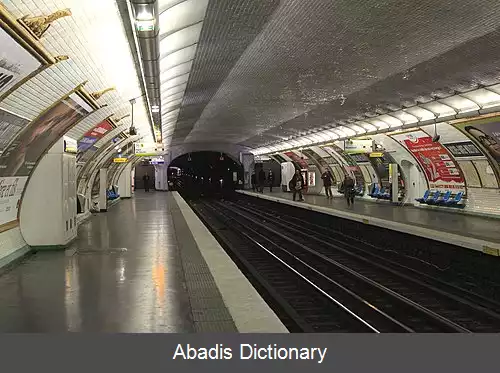 عکس خط ۹ متروی پاریس