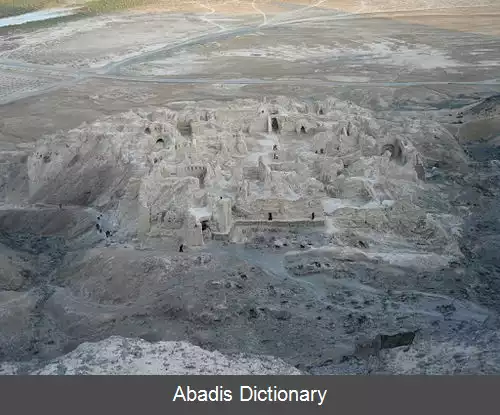 عکس آثار باستانی کوه خواجه (کوه رستم)