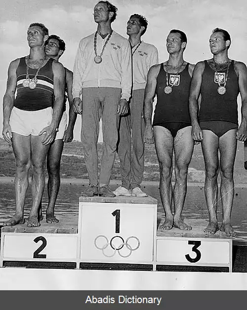 عکس استفان کاپوانیاک