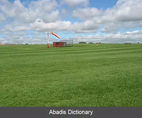 عکس فرودگاه یئوویل وستلند