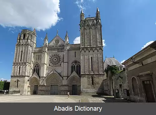 عکس اسقف نشینی پواتیه کاتولیک رومی