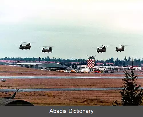 عکس فرودگاه صحرایی ارتشی گری