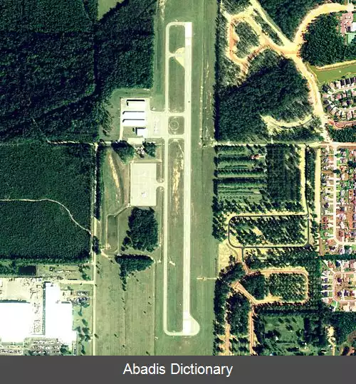 عکس فرودگاه شهری فورلی