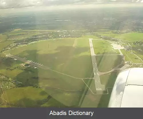 عکس فرودگاه بین المللی اوستافیف