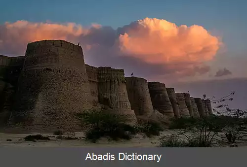 عکس قلعه دراور