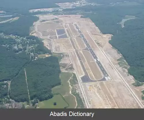 عکس فرودگاه محلی استافورد