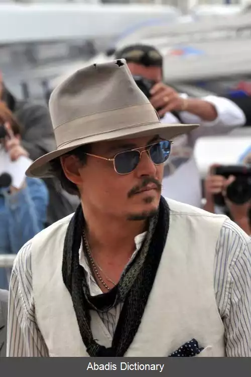 عکس فهرست جایزه ها و نامزدی های جانی دپ